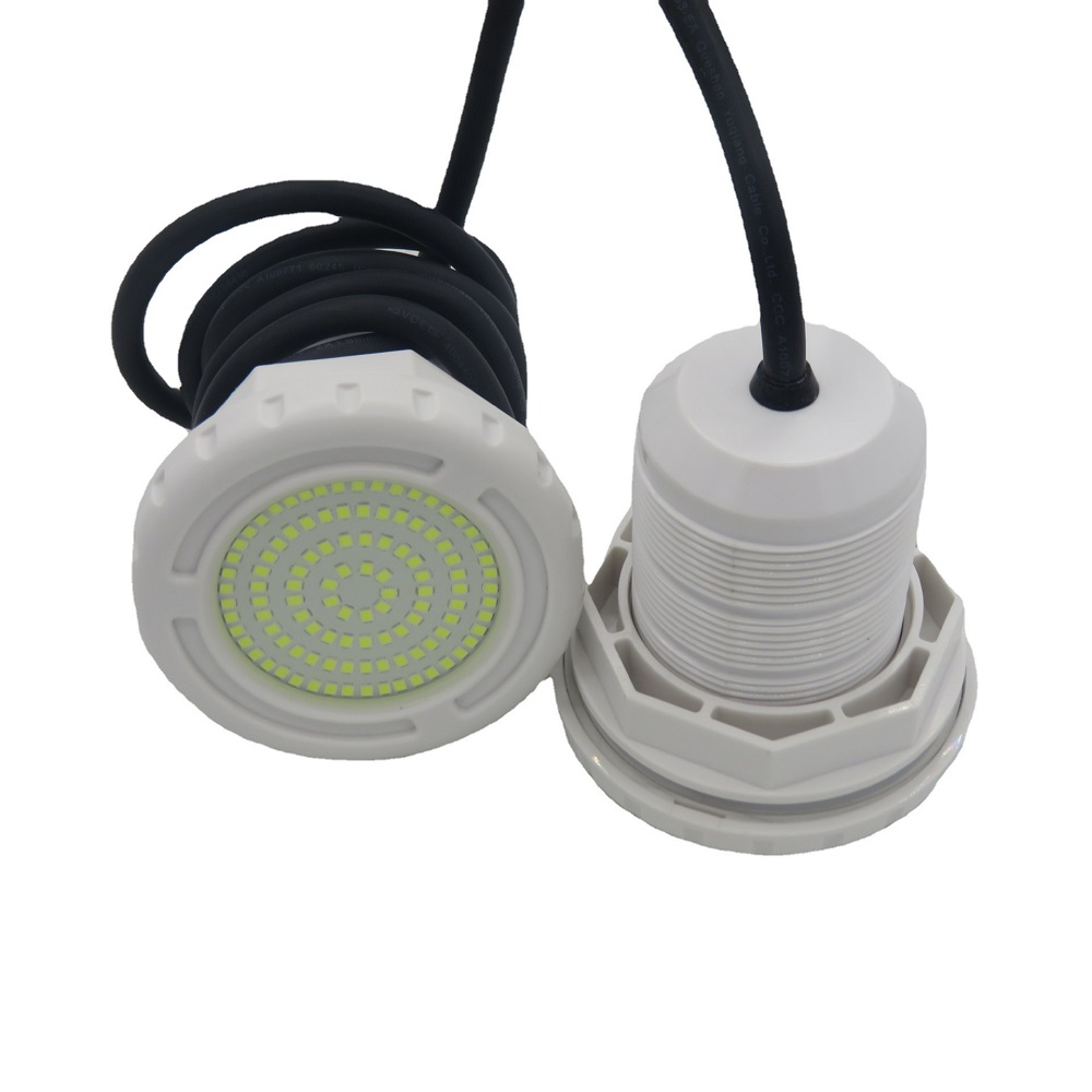 Illuminazione subacquea a LED  - Xy Spa & Wellness George Town recensione e prezzo